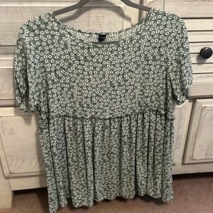 SHEIN Green Floral Blouse